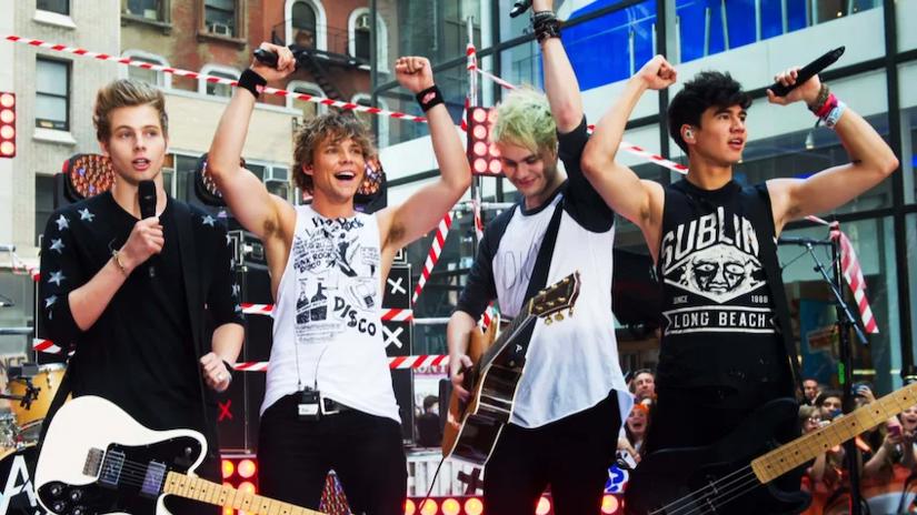 Immagine tratta da 5 Seconds Of Summer: So Perfect