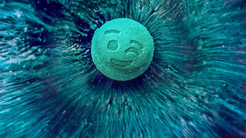 Immagine tratta da Come vendere droga online (in fretta)