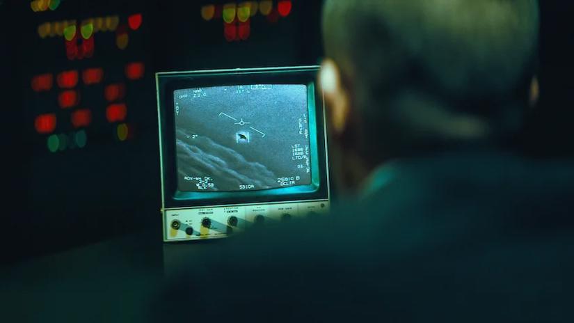 Immagine tratta da Encounters: l'industria degli UFO