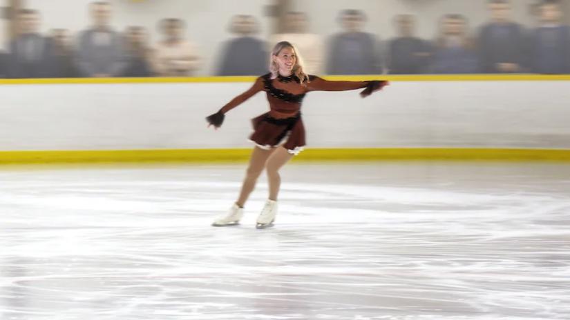 Immagine tratta da Finding Her Edge - Passione sul ghiaccio