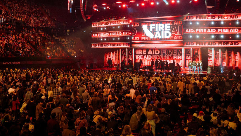 Immagine tratta da FireAid: il concerto di beneficenza