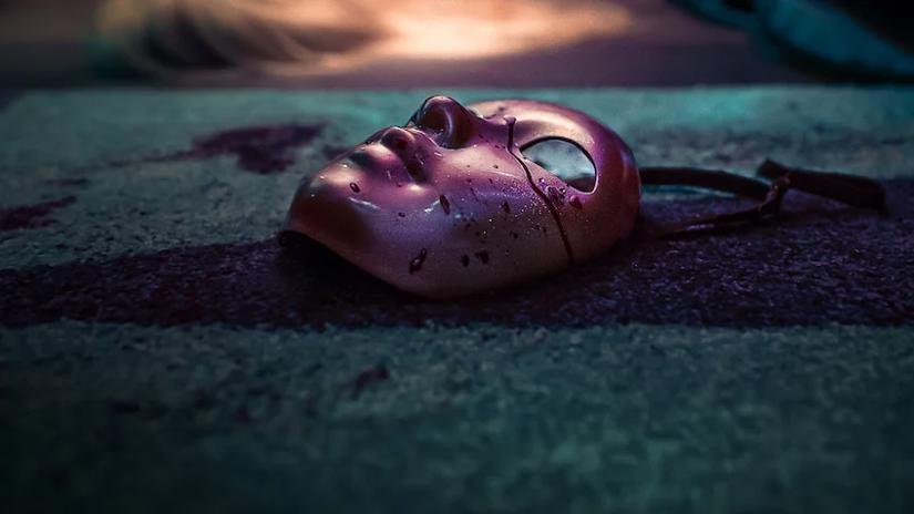 Immagine tratta da Mask Girl