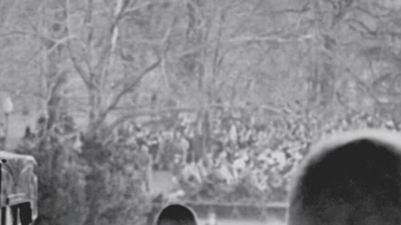 Immagine tratta da The War: A Film by Ken Burns and Lynn Novick